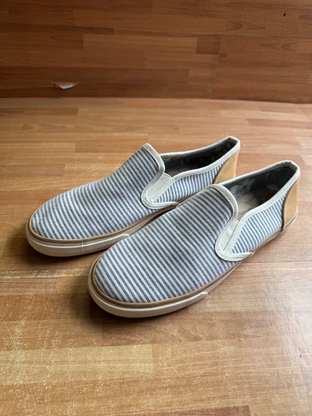 Margaritaville "Sailor" Striped Canvas Slip-On Sneaker. Size 9.5